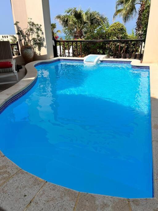 With 2 Bedrooms Sea View And Garden With Private Pool Holiday home